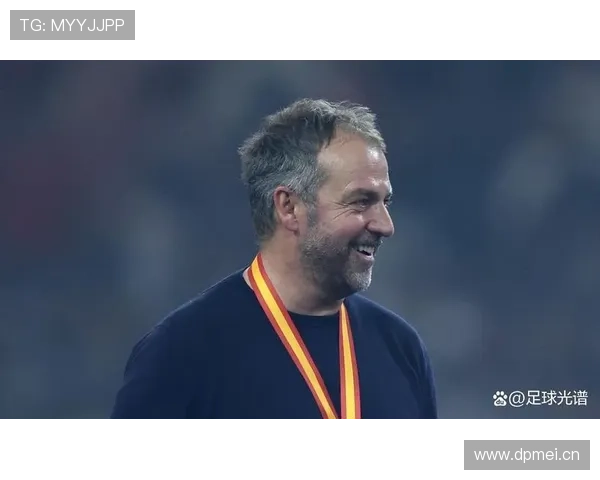 西甲埃斯帕尼奥尔迎来新时代，新任教练接掌球队重塑未来表现要求