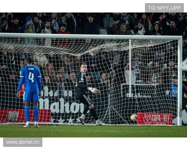 埃米利亚诺·马丁内斯本赛季表现稳健，助力阿斯顿维拉保持竞争力