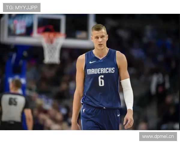 英格拉姆挡拆拉开空间提升效率，明显优于同期内线球员